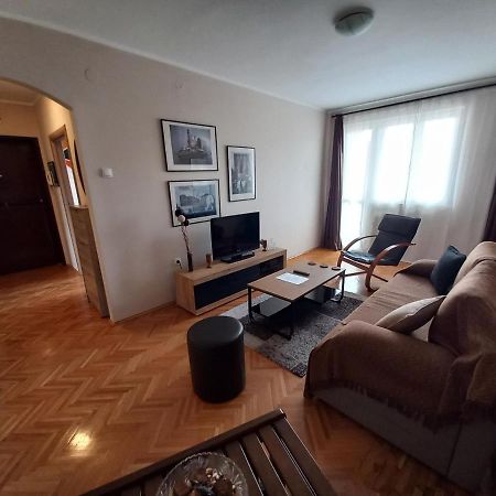 Lagumska Lägenhet Zemun Exteriör bild