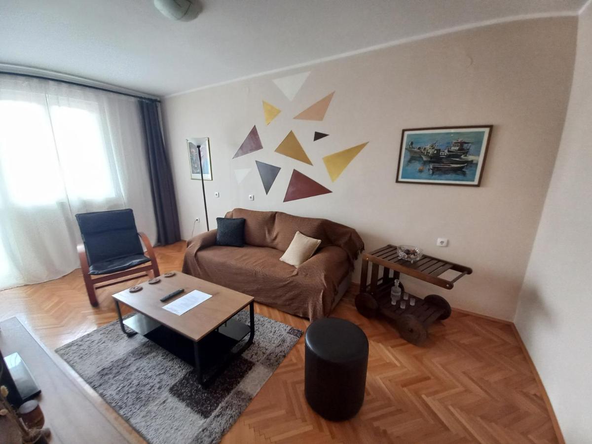 Lagumska Lägenhet Zemun Exteriör bild